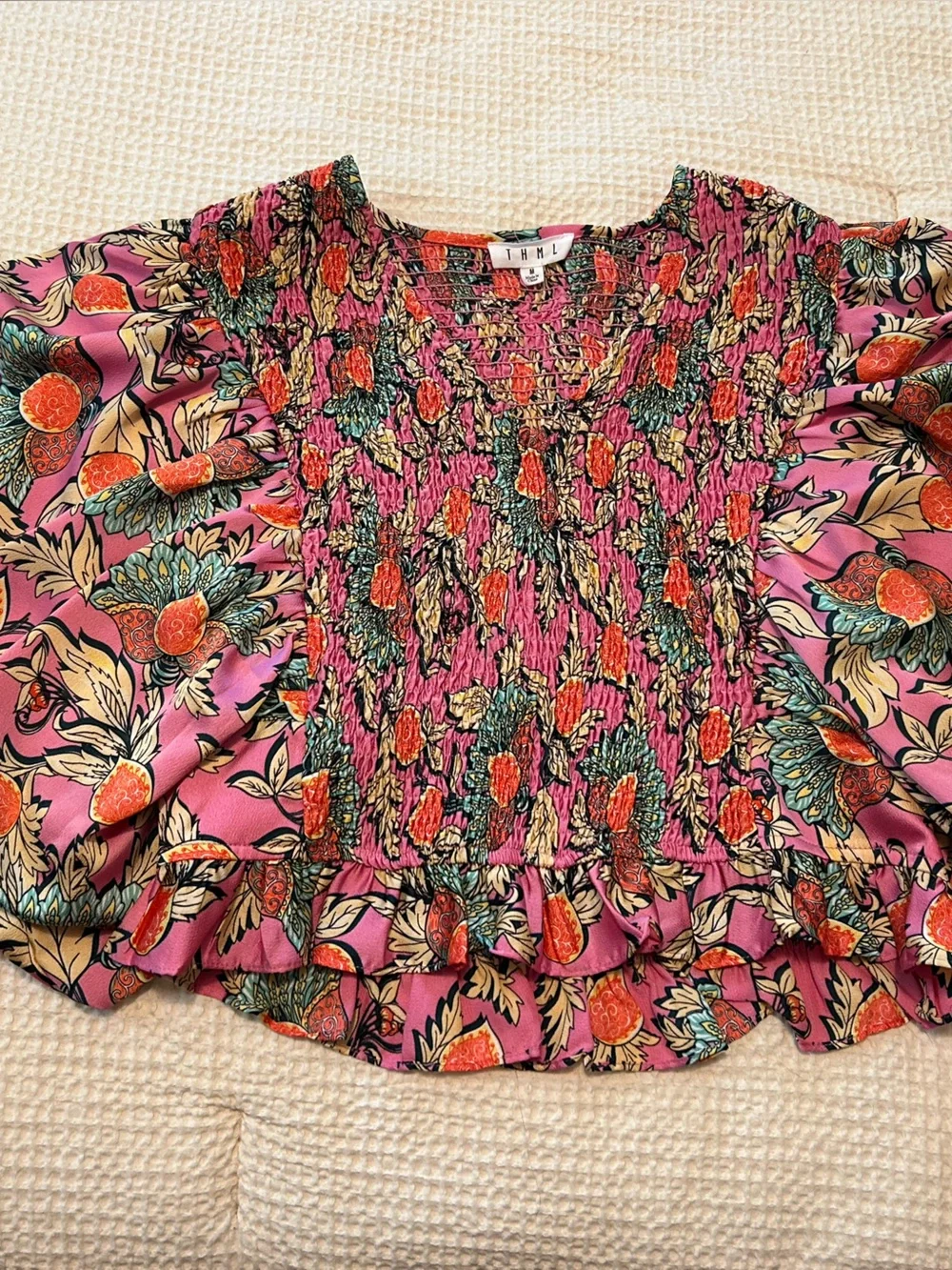 THML smocked gorgeous top - Picture 1 of 6